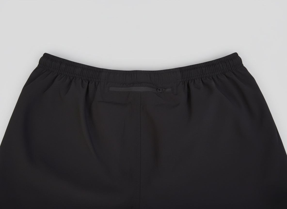 Greenlight Fitness Shorts - Schwarz / Weiß